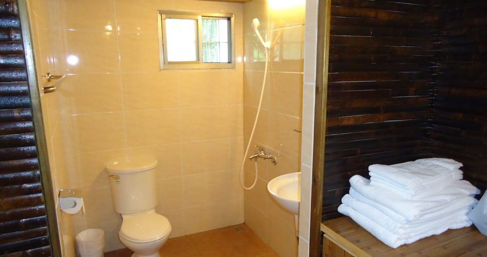 Signature Double Or Twin Room, 2 Twin Beds photo 2