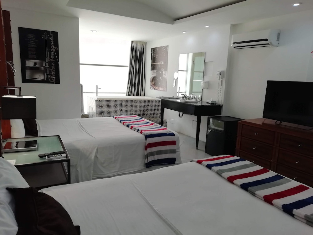 Basic Double Room photo 1