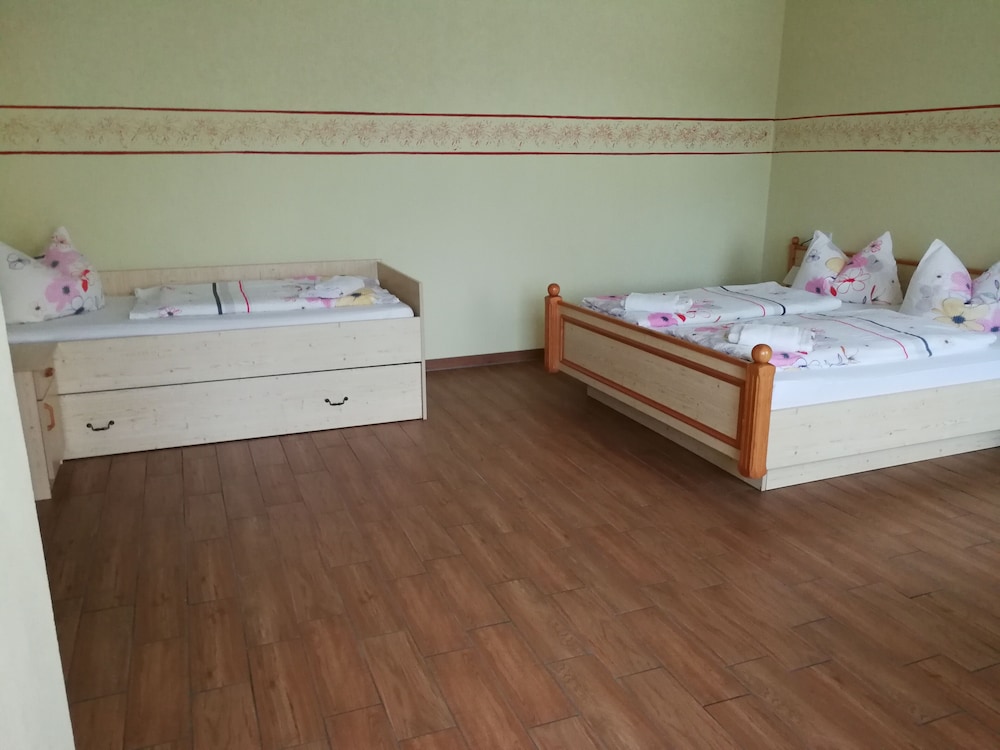 Standard Triple Room photo 1