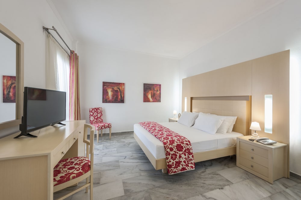 Suite - Photo 5