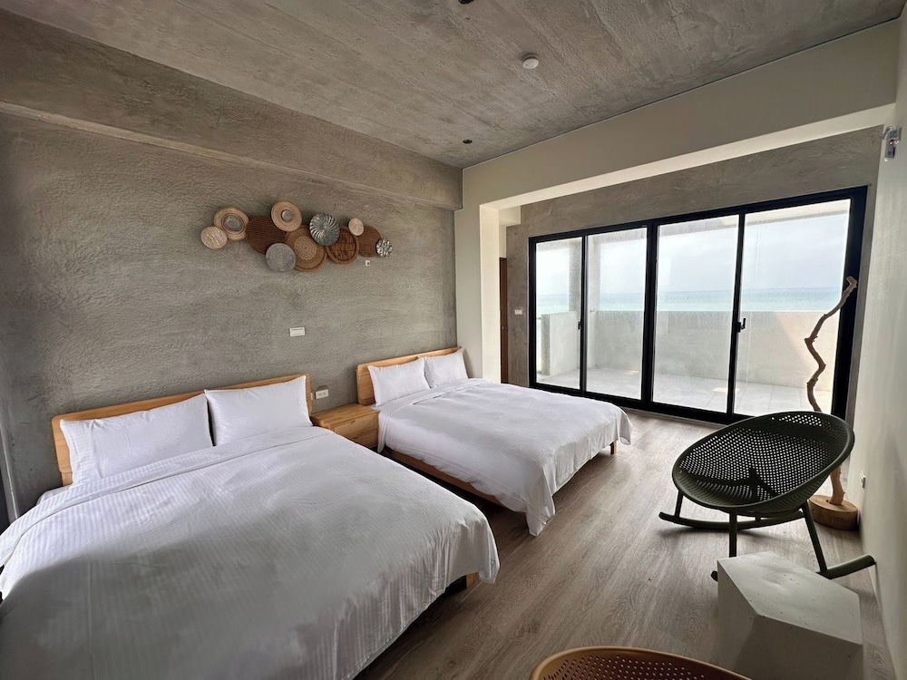 Deluxe Quadruple Room, Ocean View