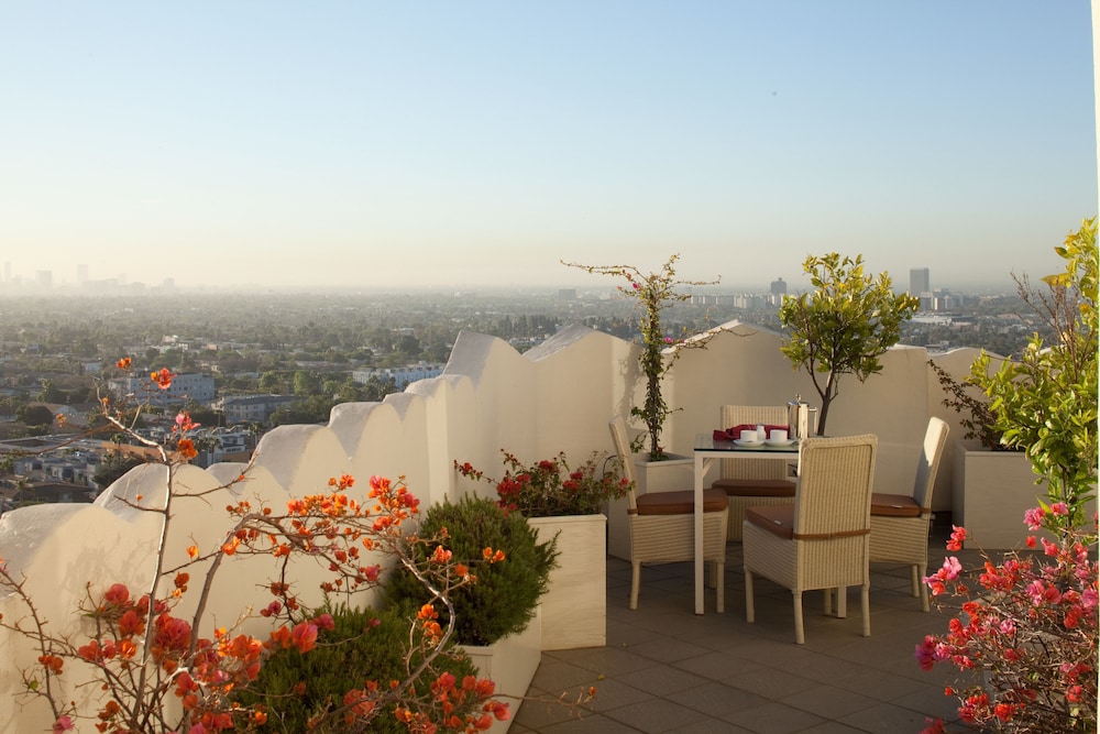 Penthouse Suite thumbnail 5