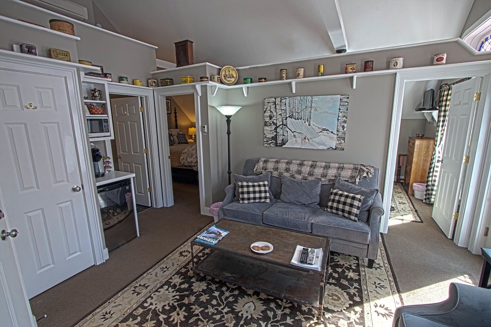 Design Suite, Jetted Tub