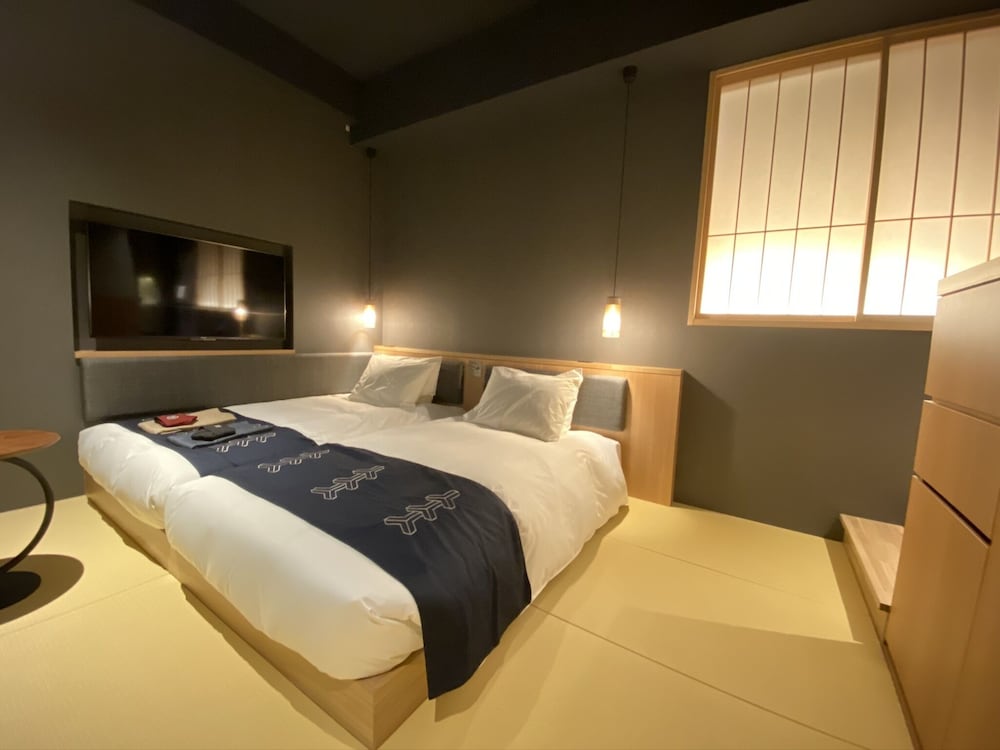 Deluxe Twin Room with Roof Top Open Air Bath - Photo 4