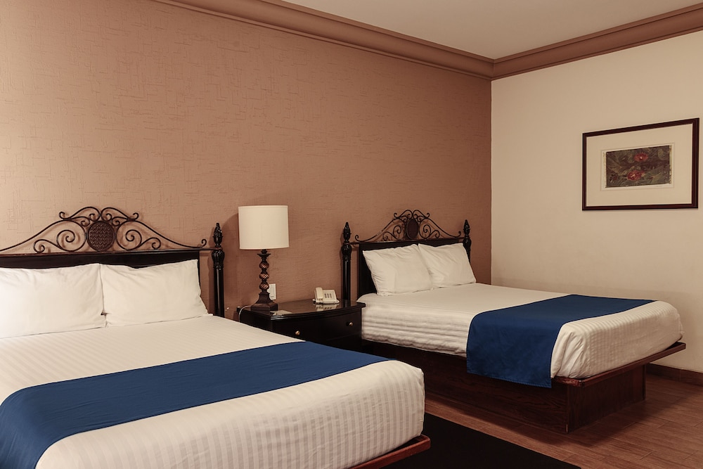 Standard Double Room - Photo 4