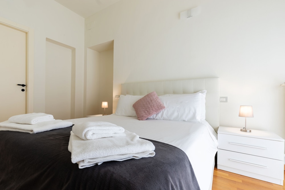 Business Apartment (Via del Torchio 4)