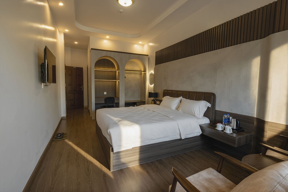 Superior Double Room, River View