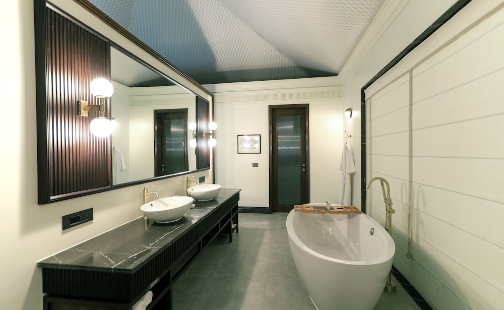 Luxury Suite, River View (Tent) photo