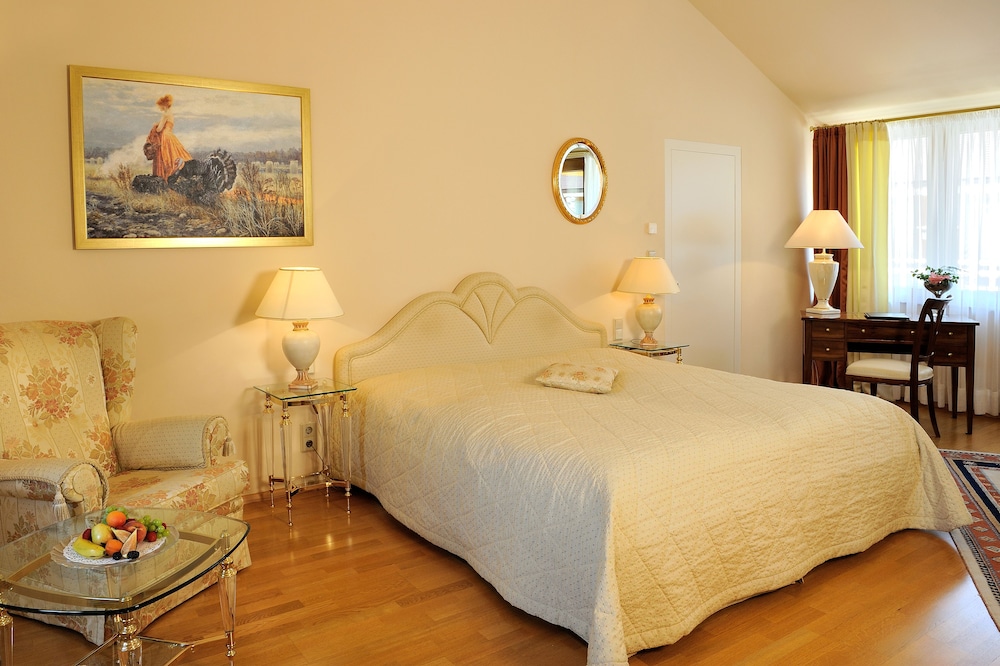 Superior Double Or Twin Room, River View