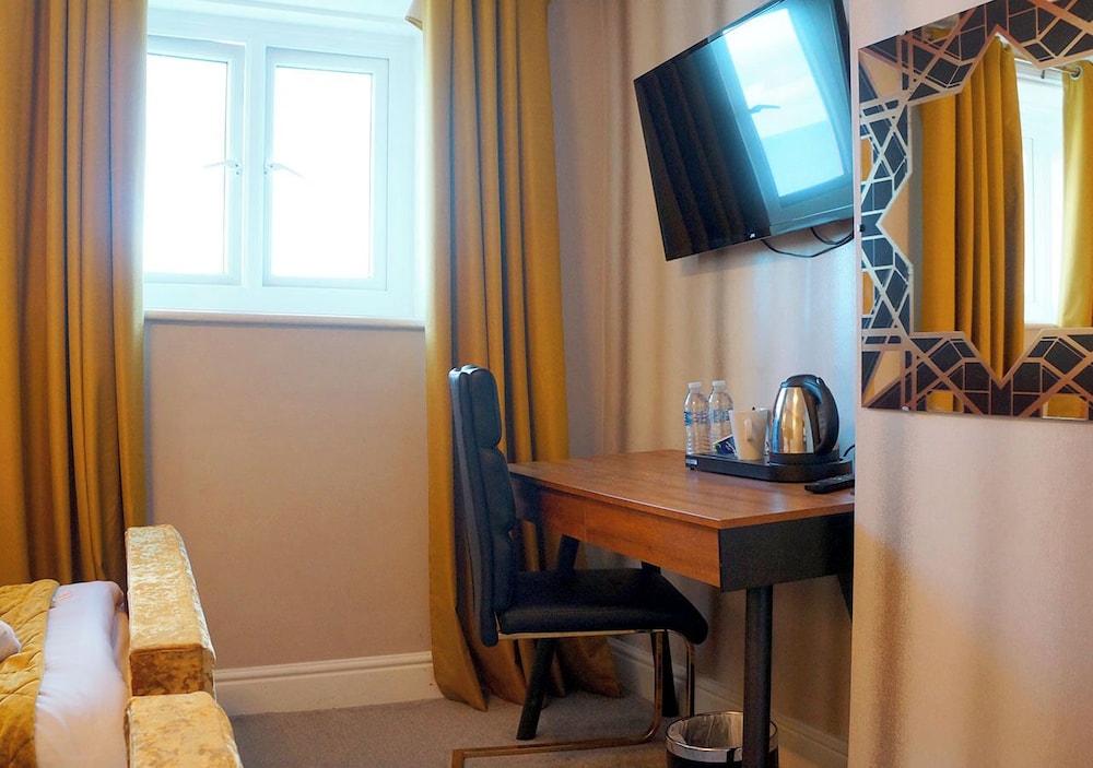 Standard Twin Room, Sea View - Photo 4
