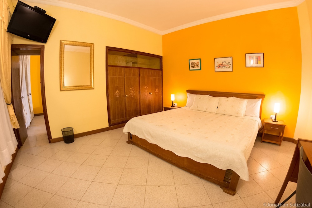 Junior Quadruple Room, Multiple Beds