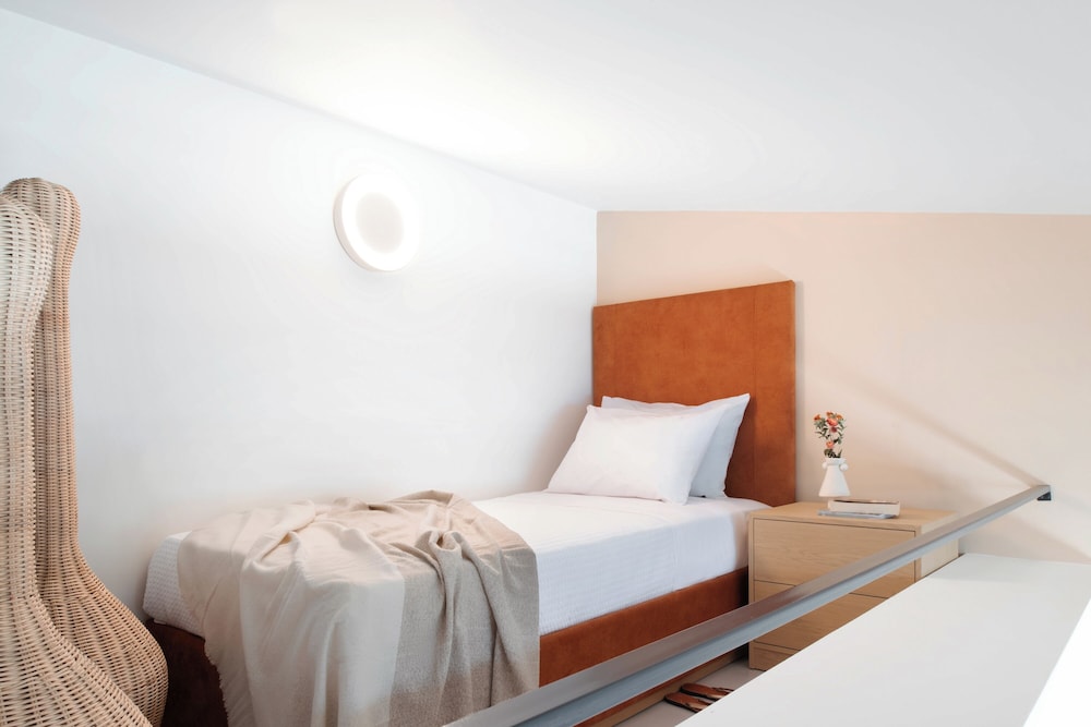 Executive Suite photo 2