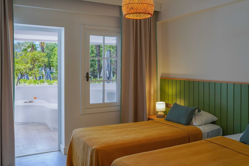 Comfort Twin Room