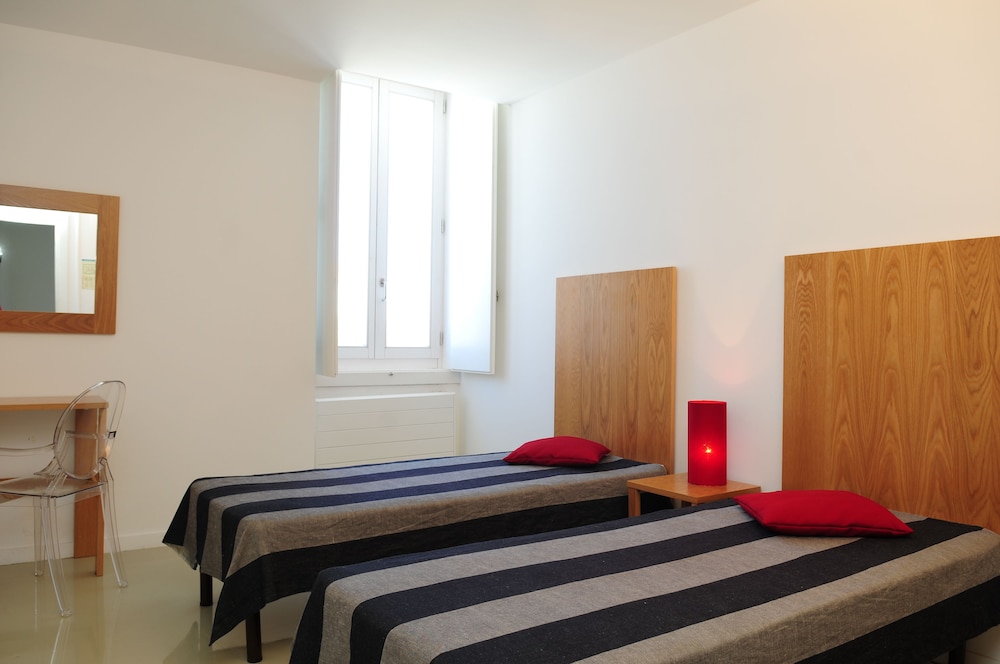 Twin Room, Accessible, Private Bathroom