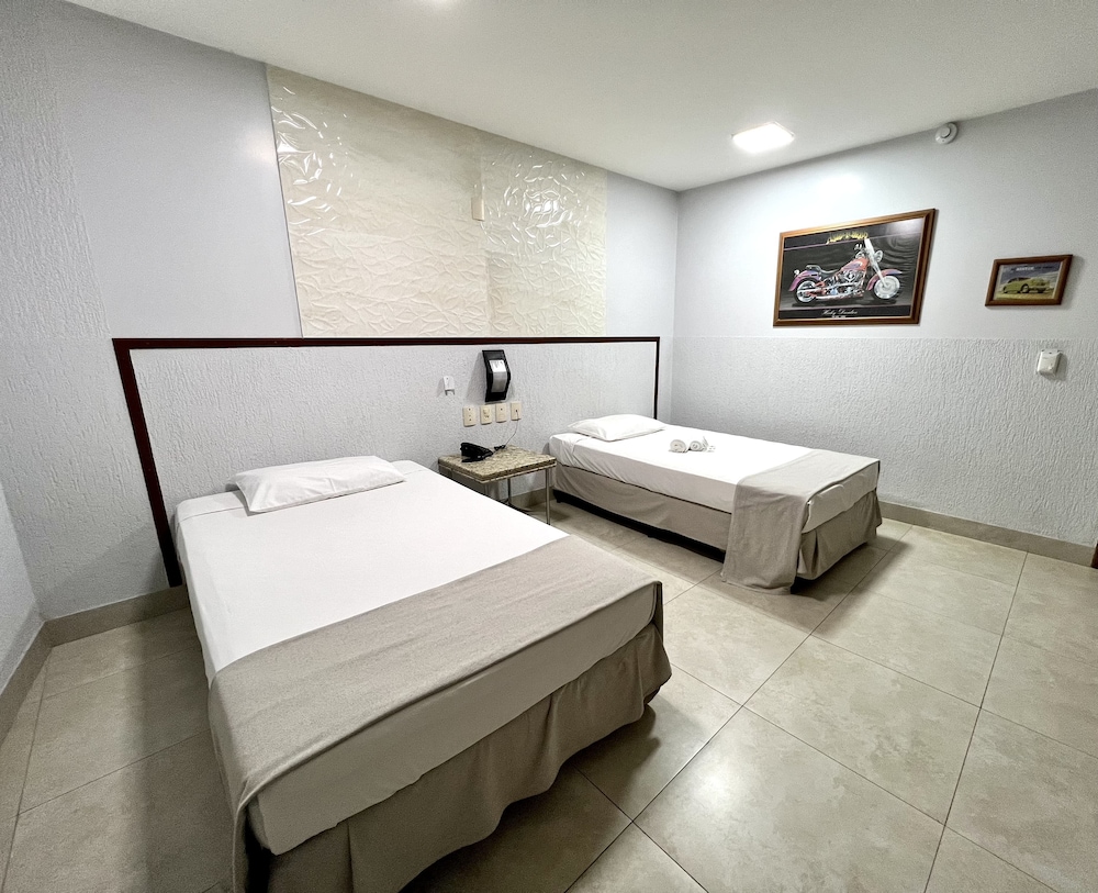 Economy Twin Room, 2 Twin Beds - Photo 1