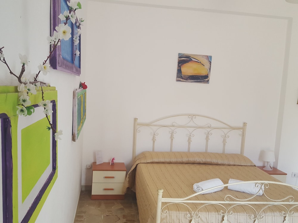Economy Double Room, 1 Double Bed