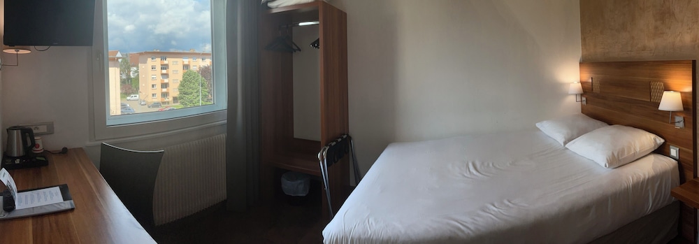 Traditional Double Room - Photo 11