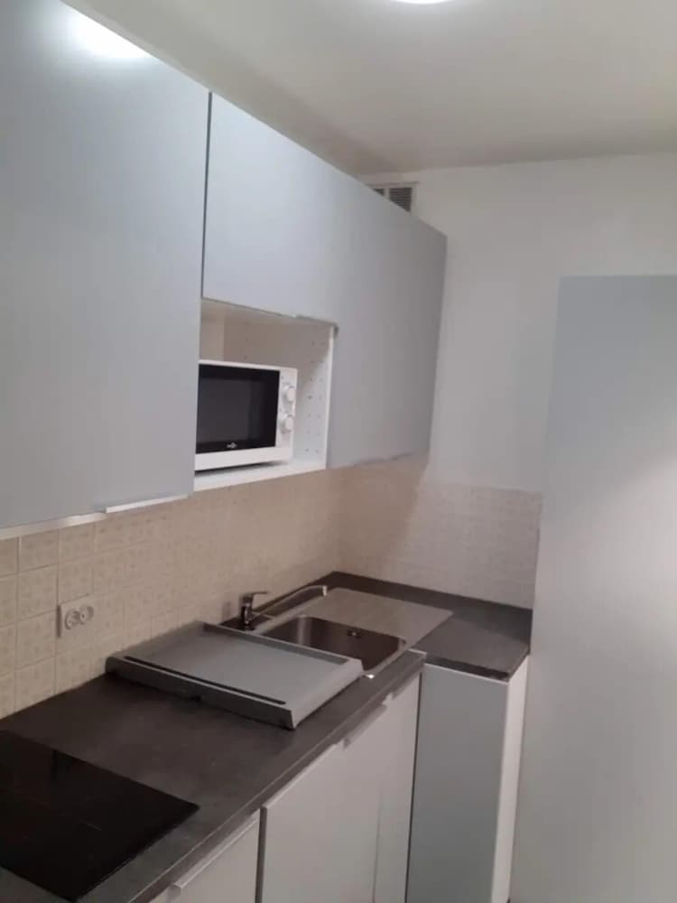 Economy Apartment, City View photo 3