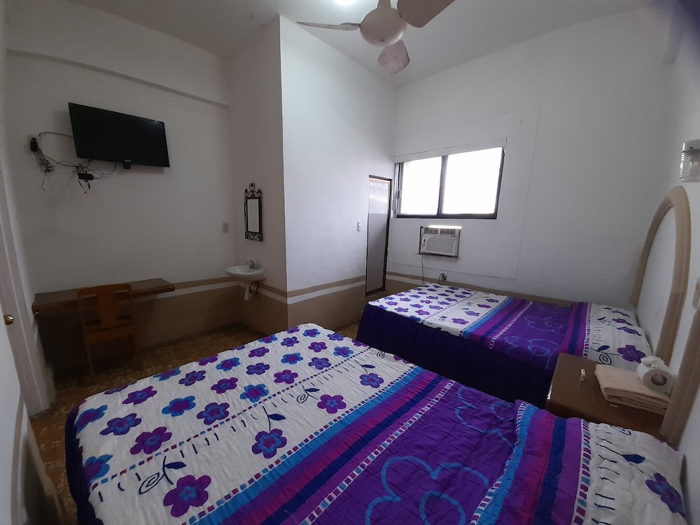 Standard Room, 1 Double Bed photo 3