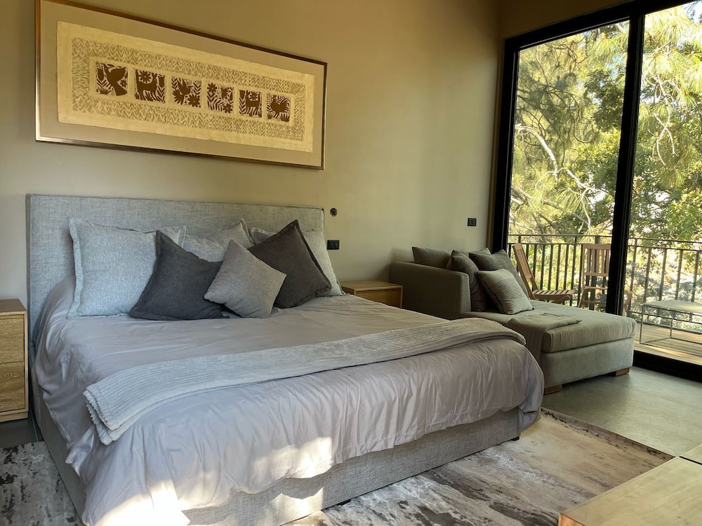 Exclusive Studio Suite