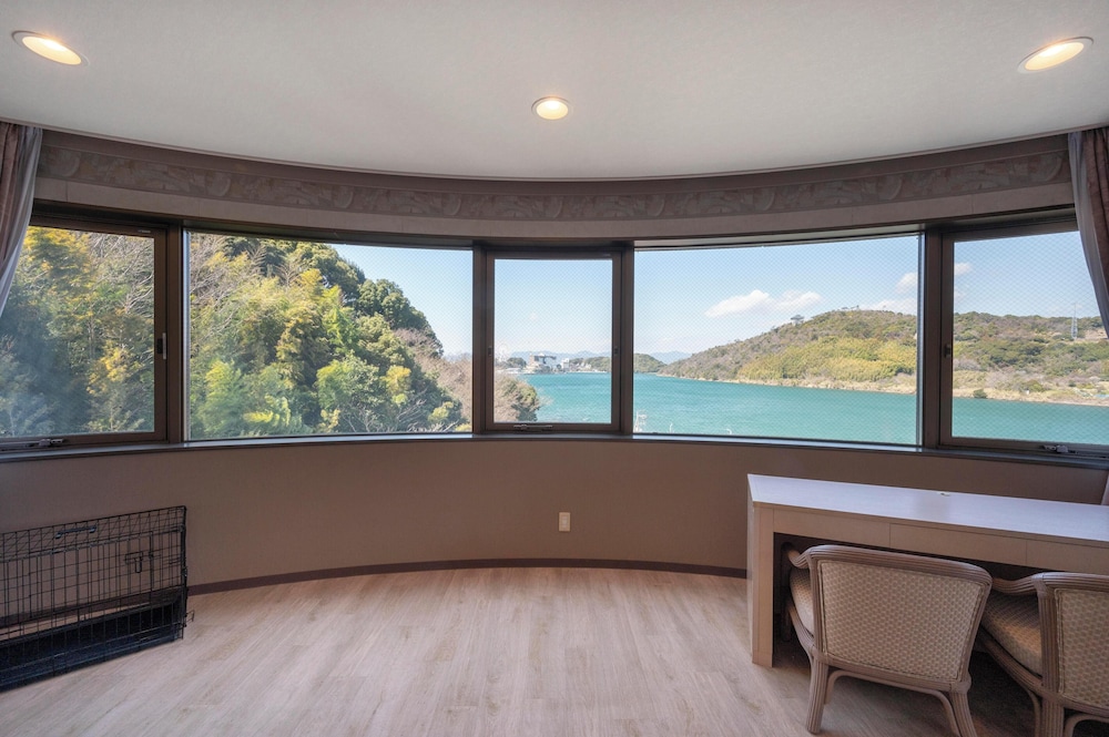 Lake View Panorama Corner Twin Room, Non Smoking photo 2
