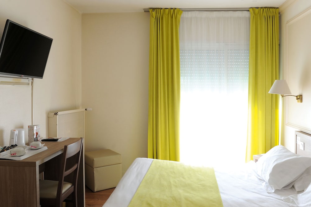 Classic Double Room