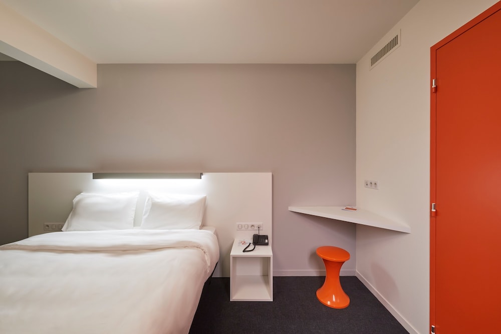 Double Room - Photo 6