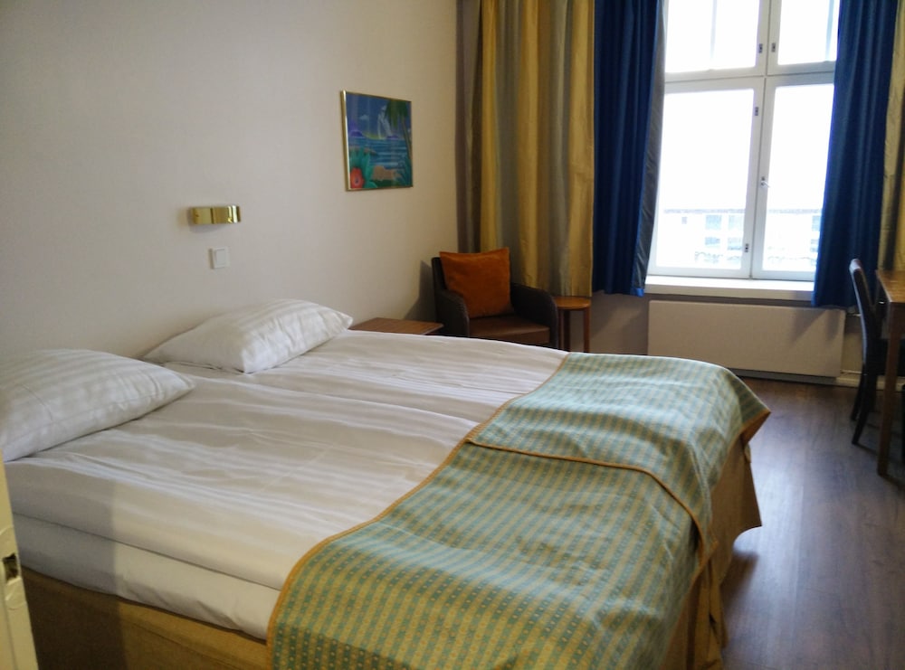 Standard Double Room, 1 Queen Bed - Photo 3