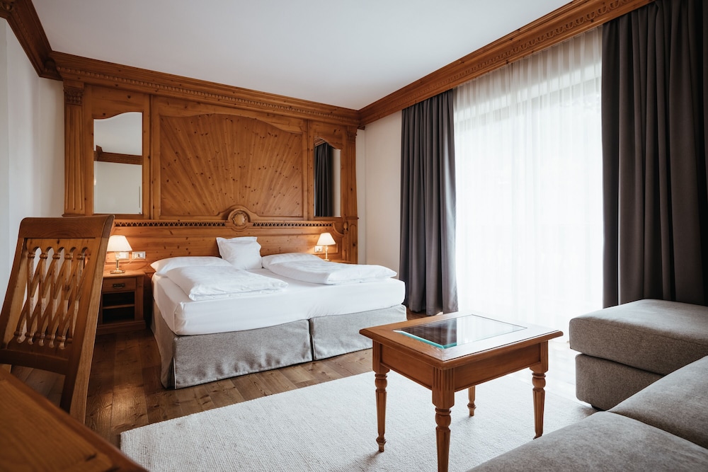 Superior Double Room, 1 Double Bed, Balcony (Selenite) photo 1
