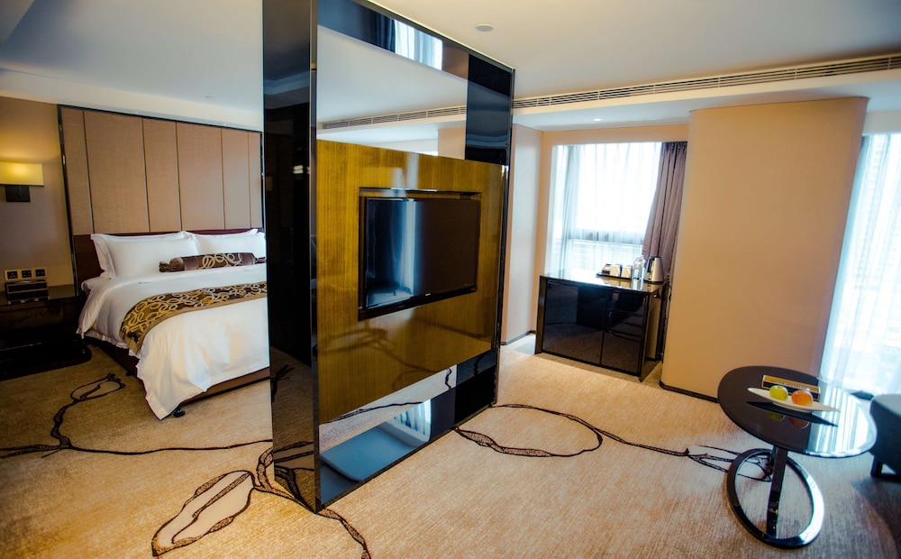 Executive Room, 1 King Bed photo 1