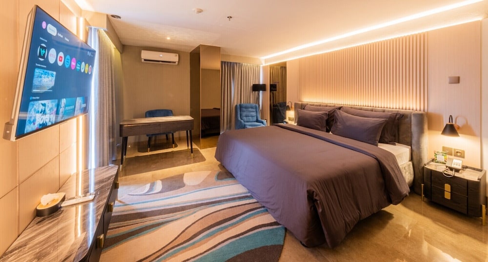 Royal Suite - Photo 19