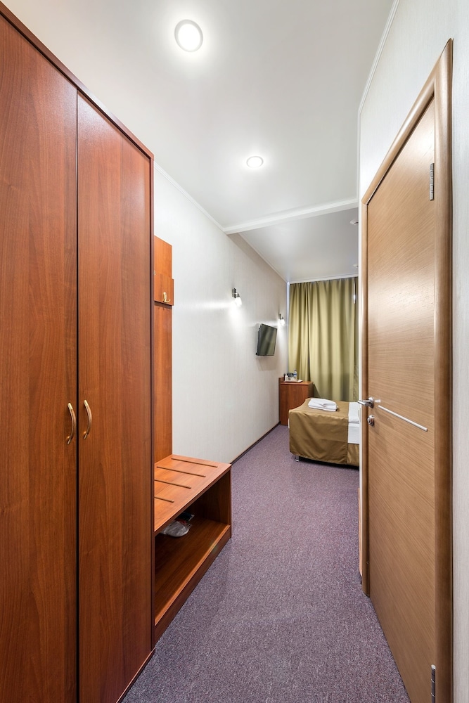 Standard Double Or Twin Room photo 2