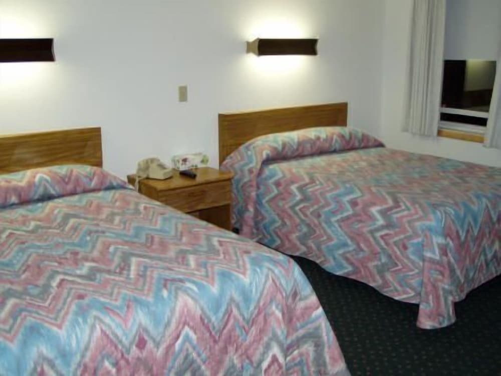 Basic Double Room