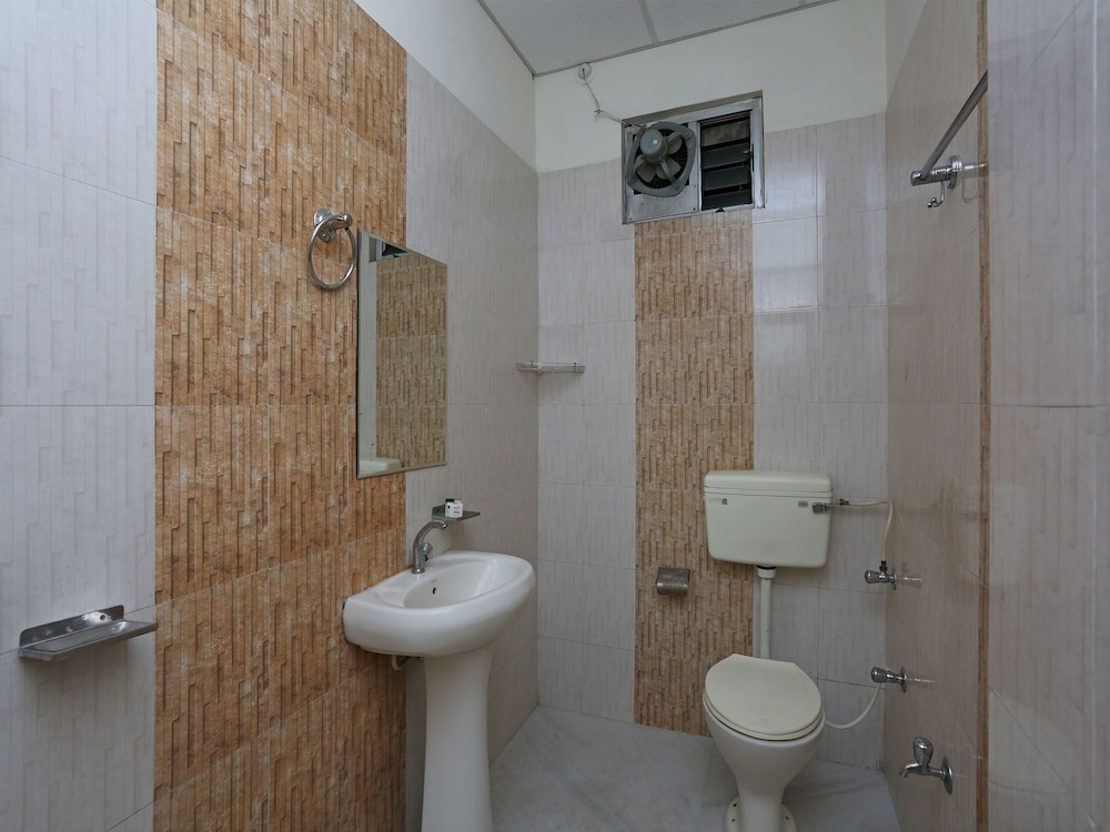 Double Or Twin Room photo 3