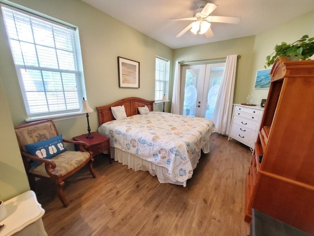 House, 2 Bedrooms