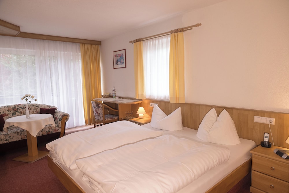 Comfort Double Room, Balcony, Mountain View