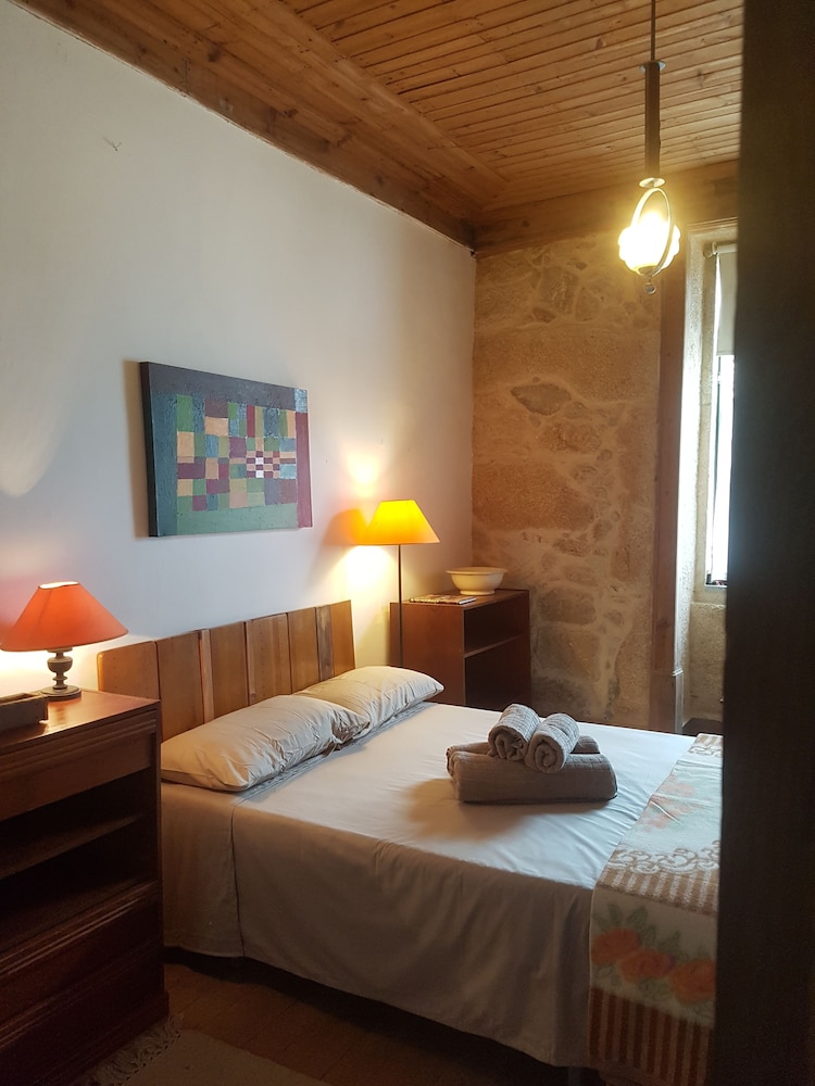 House, 3 Bedrooms photo 2