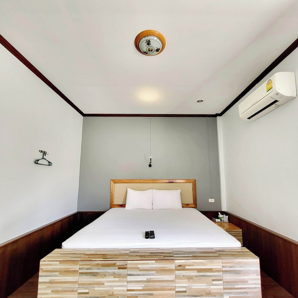 Standard Room photo 3