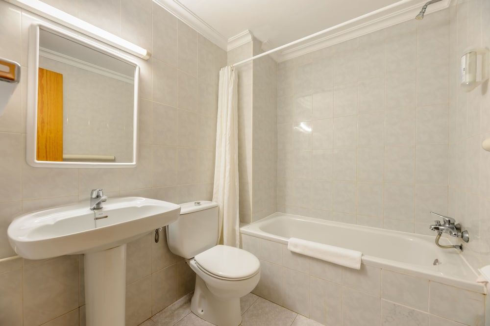 Apartment, 1 Bedroom, Sea View - Photo 9
