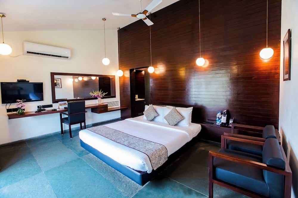 Park View Room - Photo 3