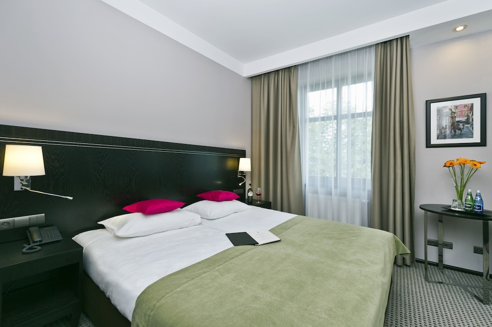 Premium Double Room photo 3