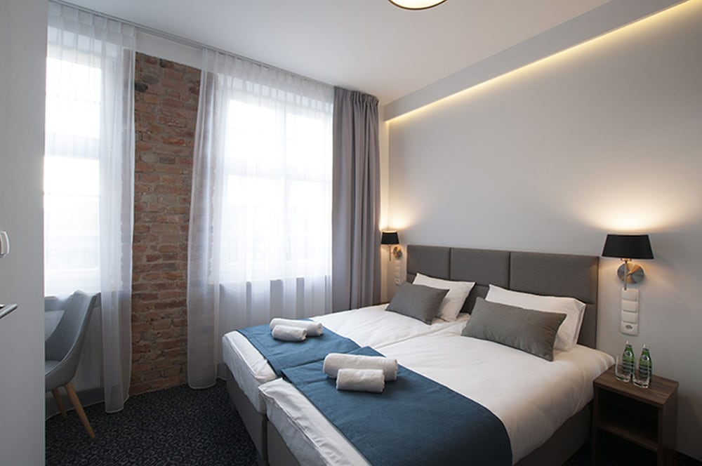 Economy Double or Twin Room photo 3