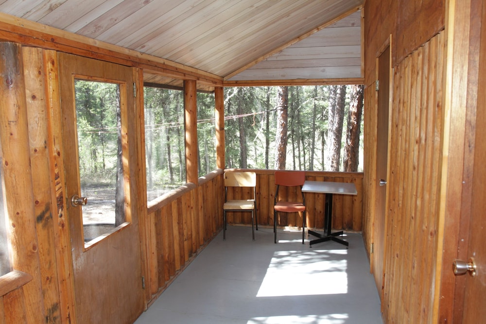 Standard Cabin (Cabin 2) photo 3