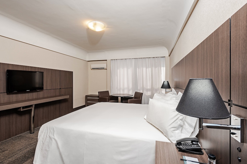 Deluxe Double Room, Accessible - Photo 3