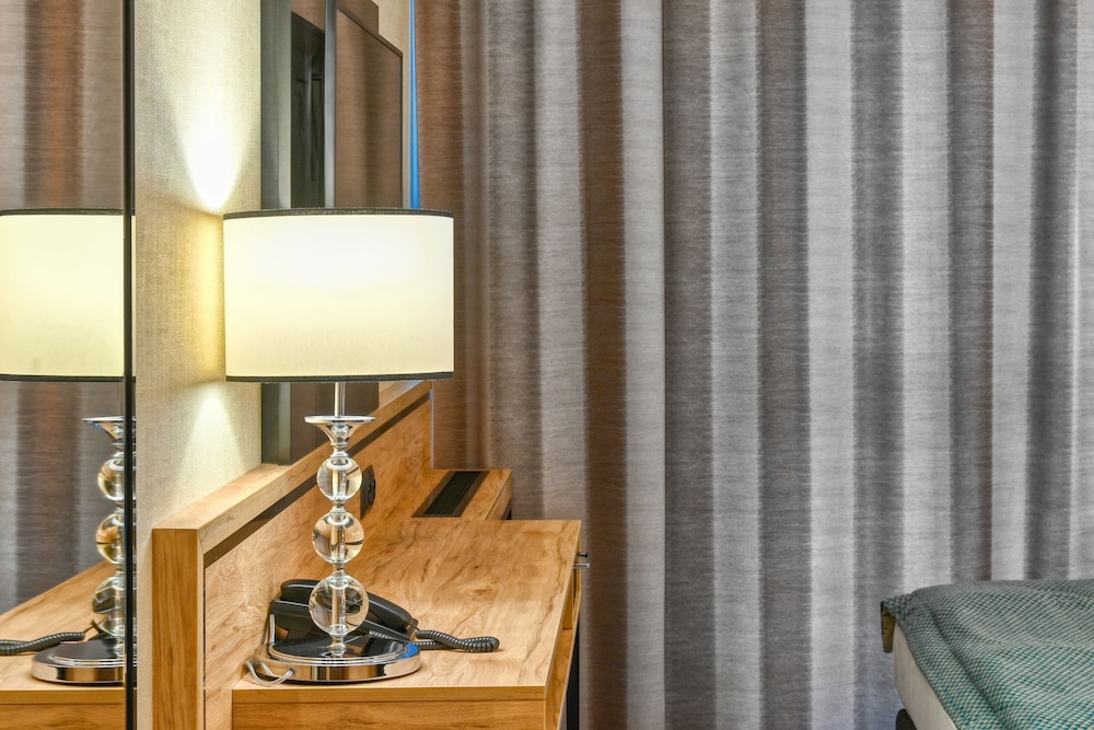Basic Double Room