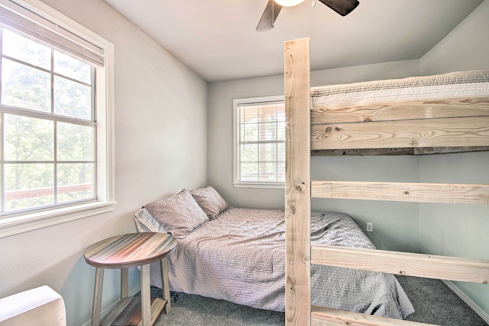 House (4 Bedrooms) photo 1