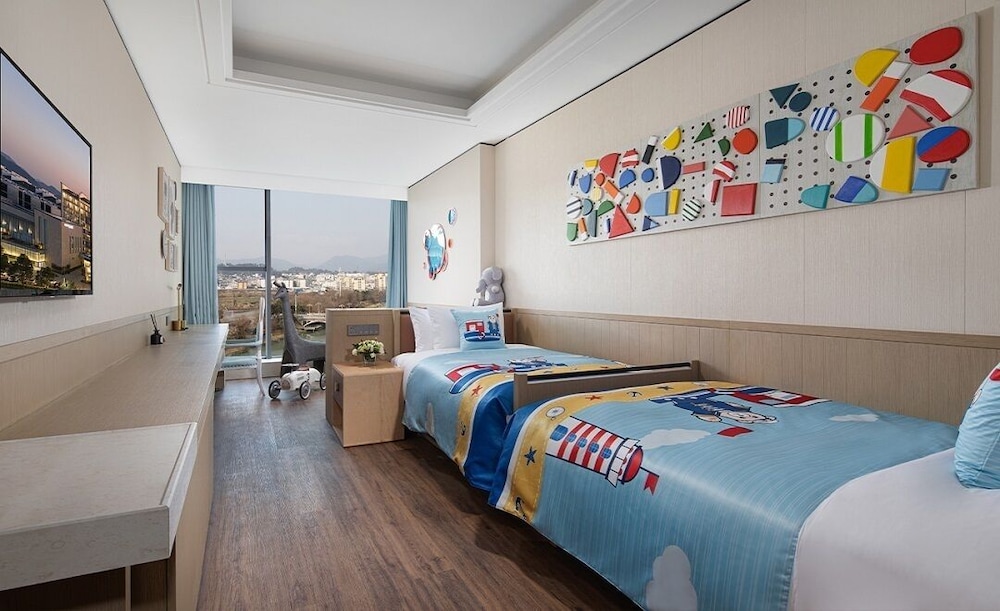 Family Room, 2 Twin Beds, Non Smoking