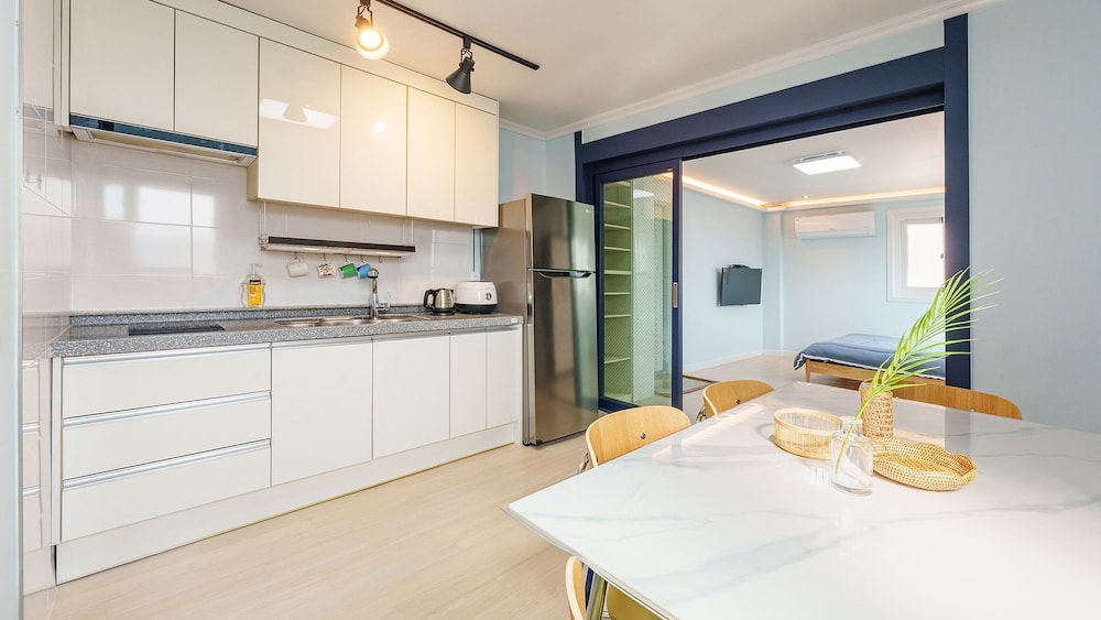 Basic Room, 1 Bedroom (Room 301) - Photo 5