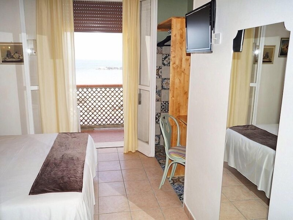 Double Room, Sea Facing