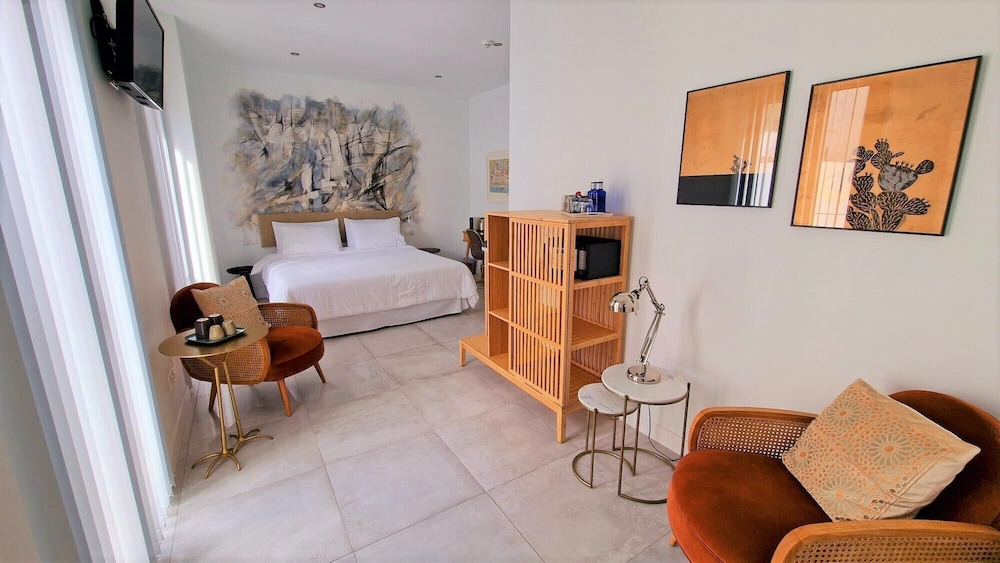 Standard Room - Photo 3